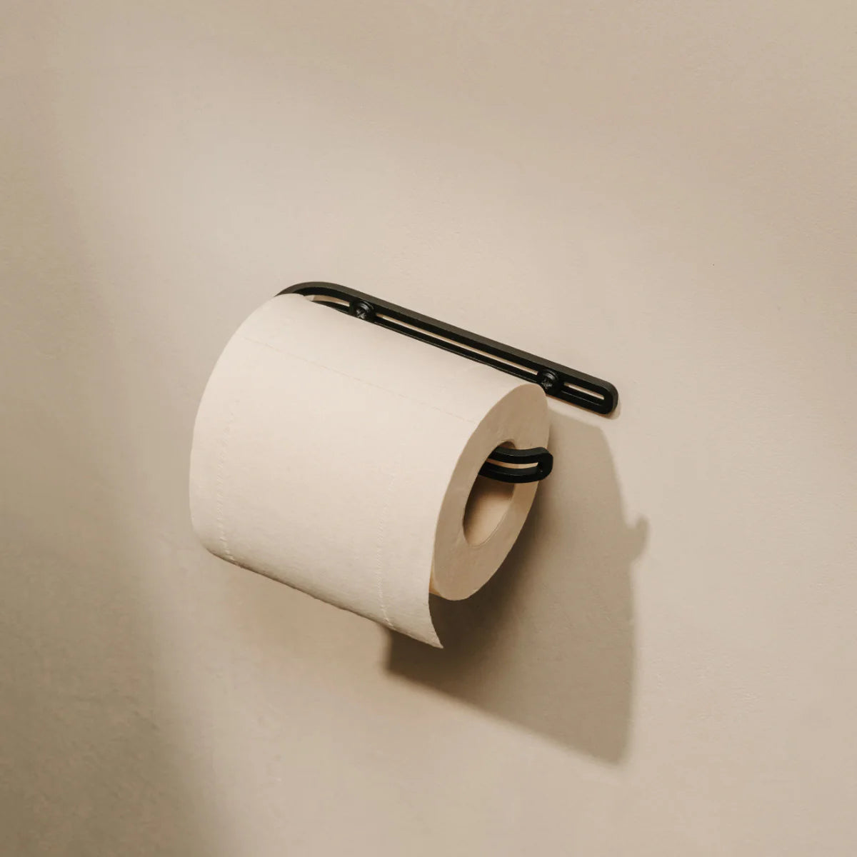 Portarrollos Padova – porta papel higiénico minimalista de pared - Kaimok Design