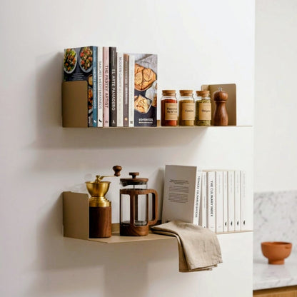 Estantería de pared metálica Bergamo – repisa flotante para libros - Kaimok Design