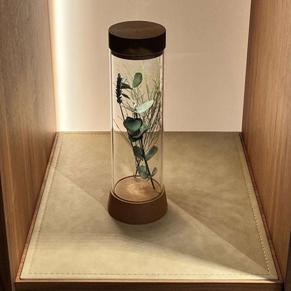 Lámpara de mesa recargable EOS, iluminación LED sostenible - Kaimok Design