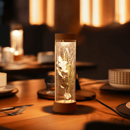 Lámpara de mesa recargable EOS, iluminación LED sostenible - Kaimok Design