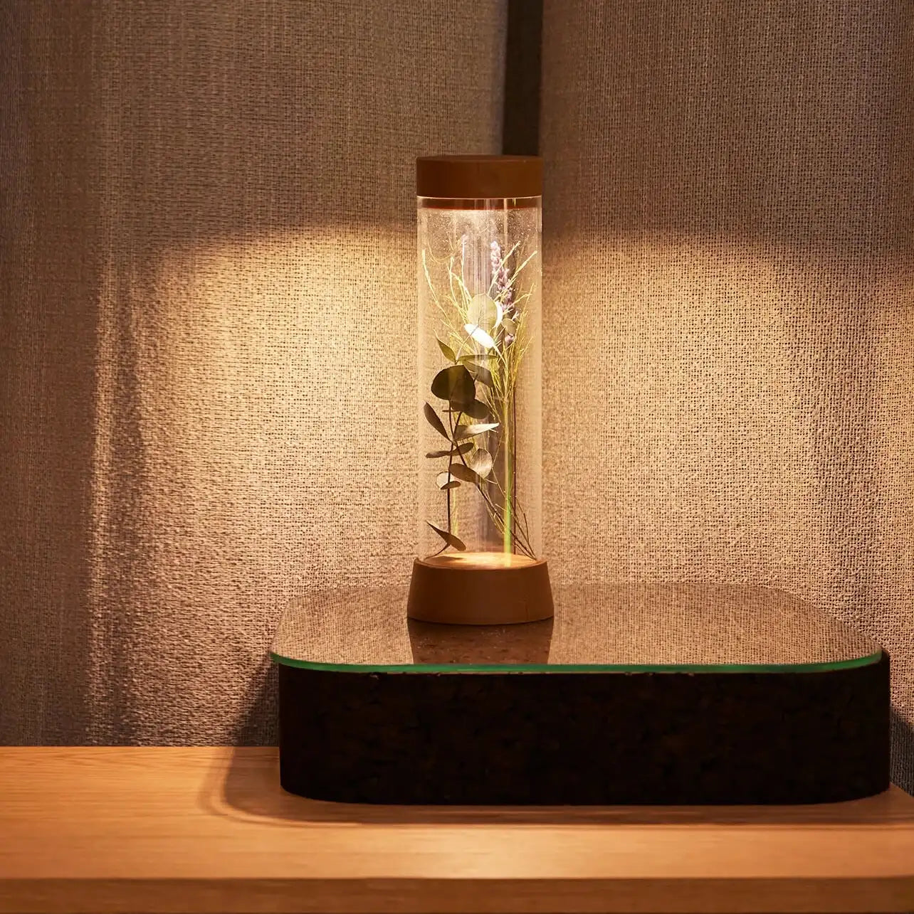 Lampara portatil recargable EOS - Kaimok Design