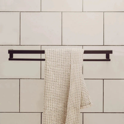 Toallero Siena – barra para toalla baño en acero inoxidable - Kaimok Design